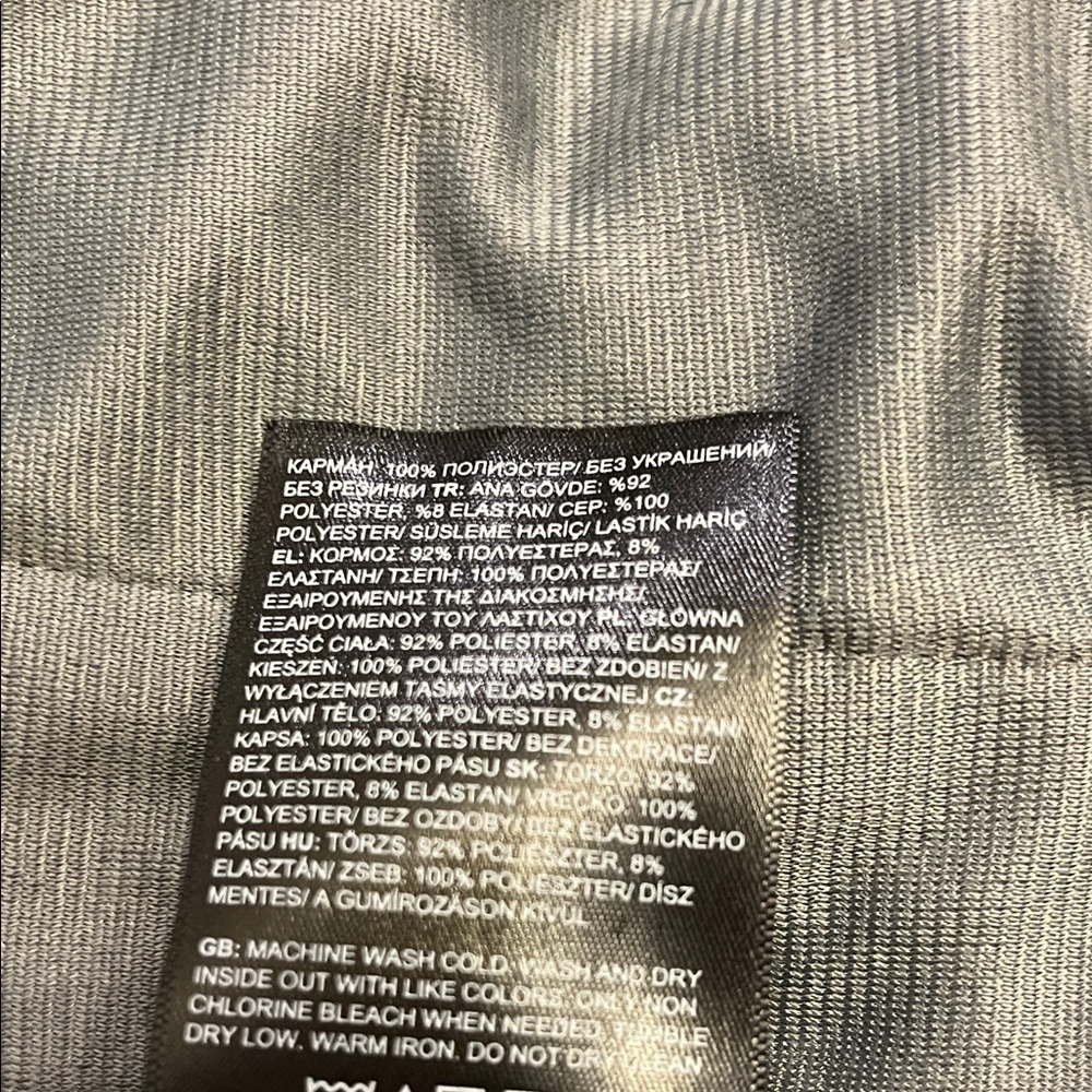 The North Face Men's Athletic Gray Shorts size S - Picture 5 of 12